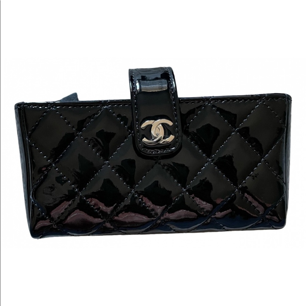 Patent Quilted Mini Phone Holder Clutch Black